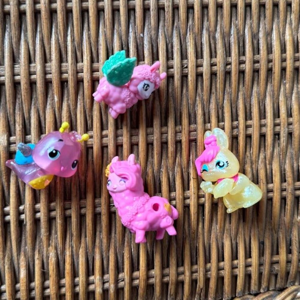 Unbranded Multi Action-figures-playsets